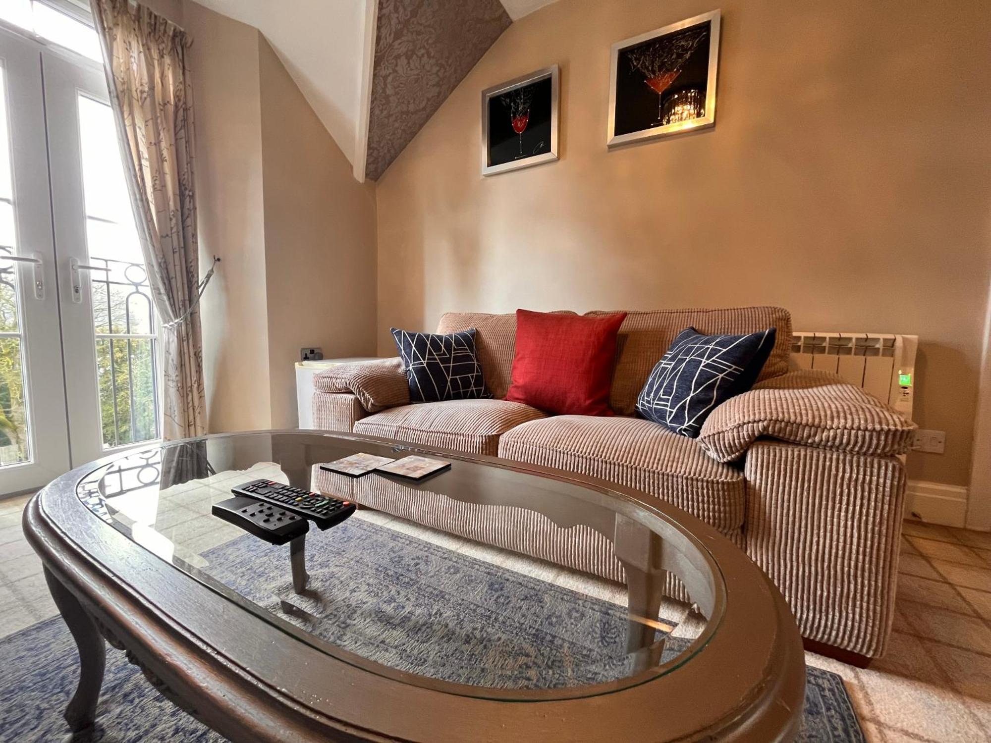 Bowness Bay Suites (Adults Only) Luaran gambar